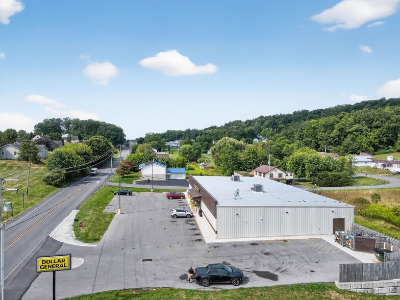 1969 US Hwy 522 N, Lewistown, PA à vendre - Photo du bâtiment - Image 2 de 6