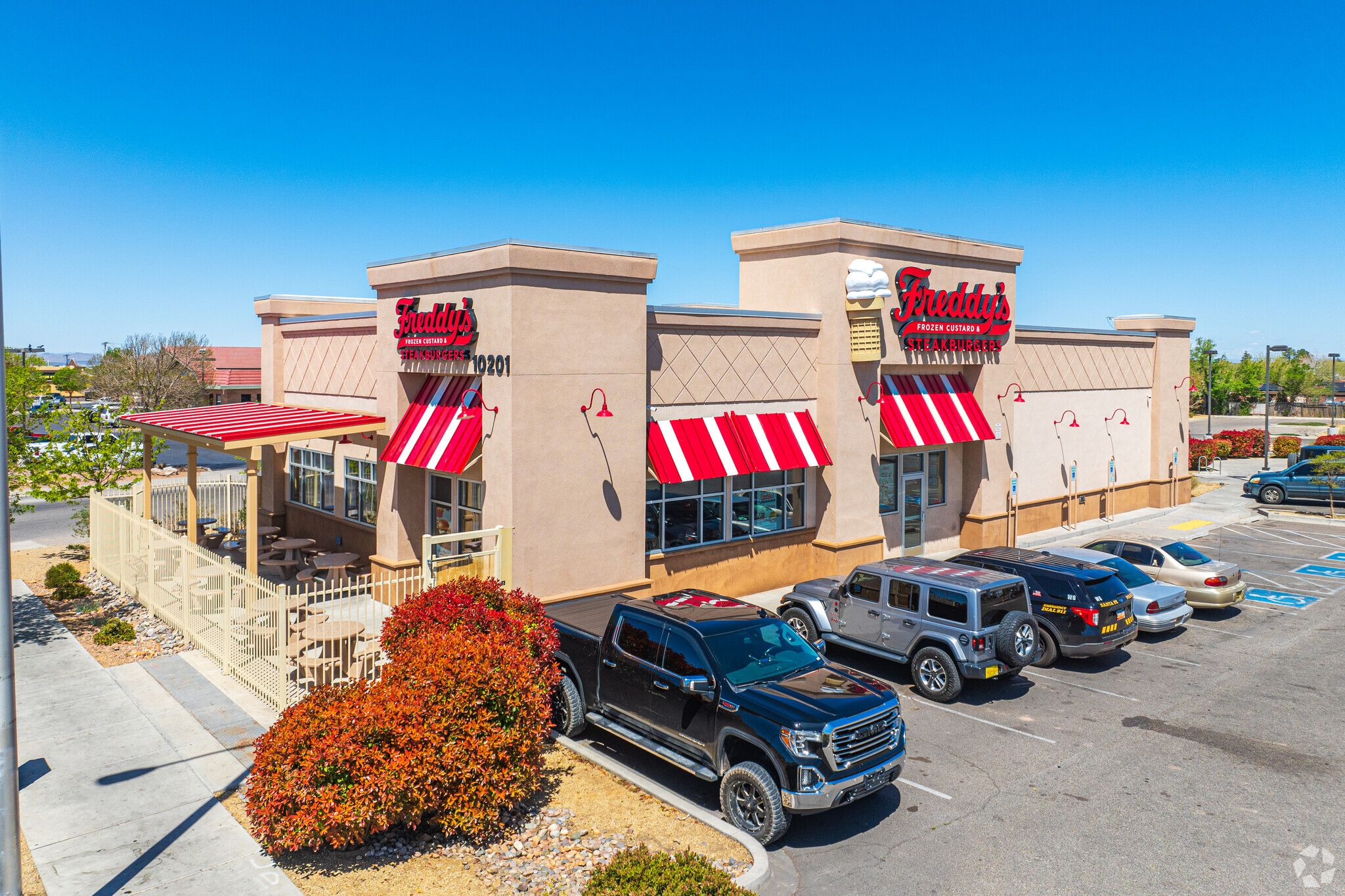 10201 Central Ave NE, Albuquerque, NM for sale Primary Photo- Image 1 of 1