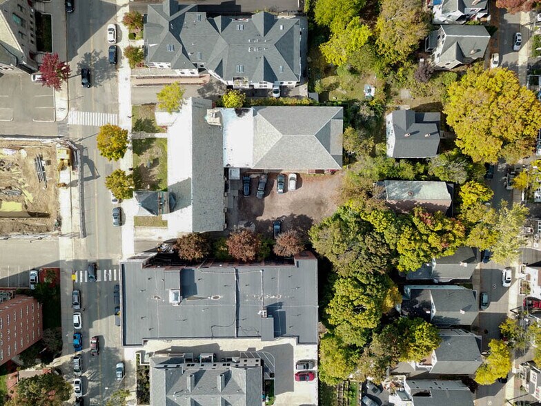 125 Highland Ave, Somerville, MA à louer - Photo du bâtiment - Image 3 de 33