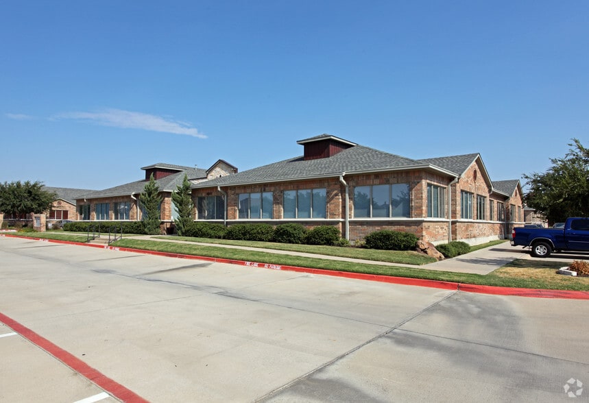 4601 Old Shepard Pl, Plano, TX for sale - Building Photo - Image 2 of 12