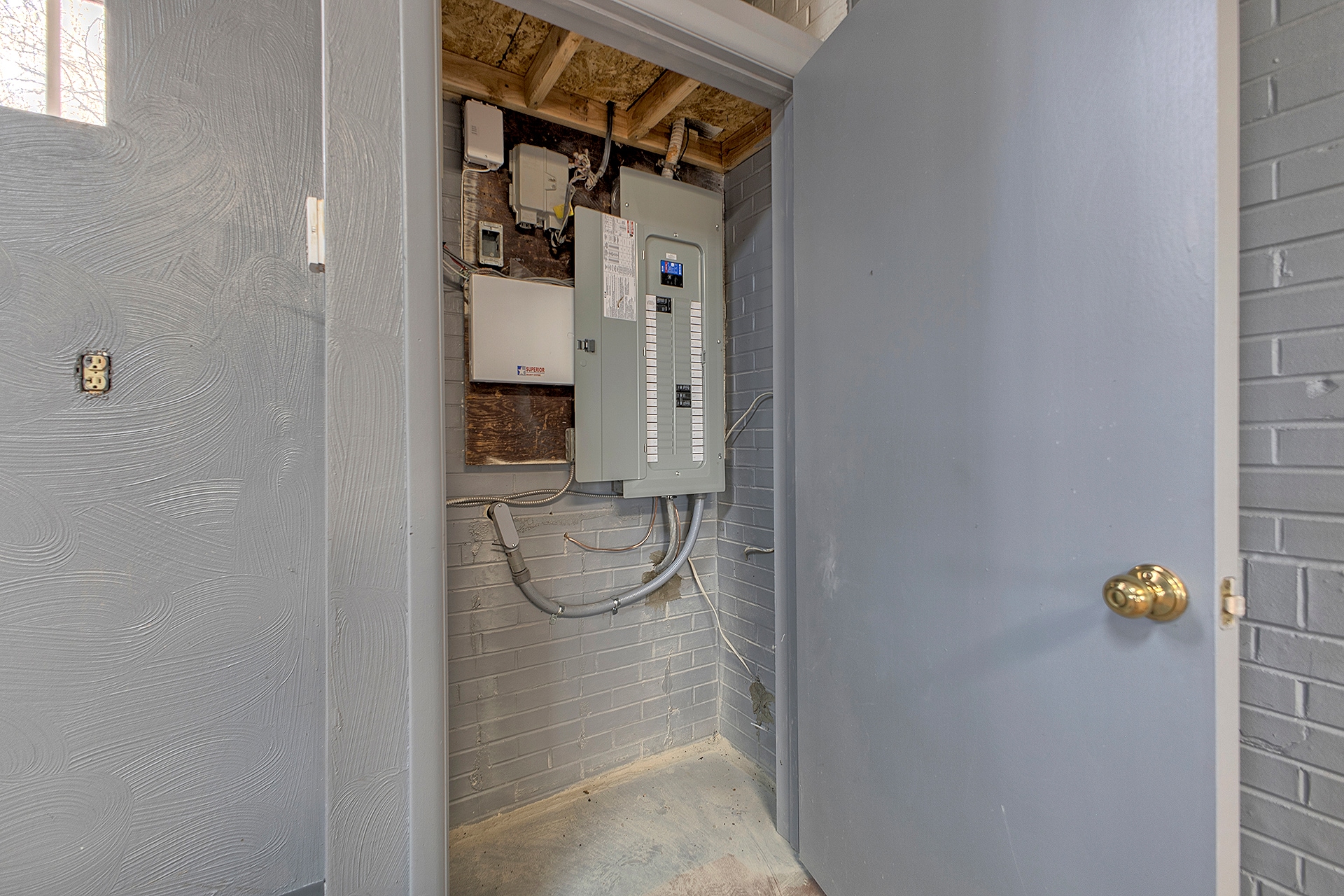 6781 US-30, Jeannette, PA à louer Autre- Image 1 de 18