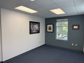 4030 Wake Forest Rd, Raleigh, NC for lease Interior Photo- Image 1 of 8