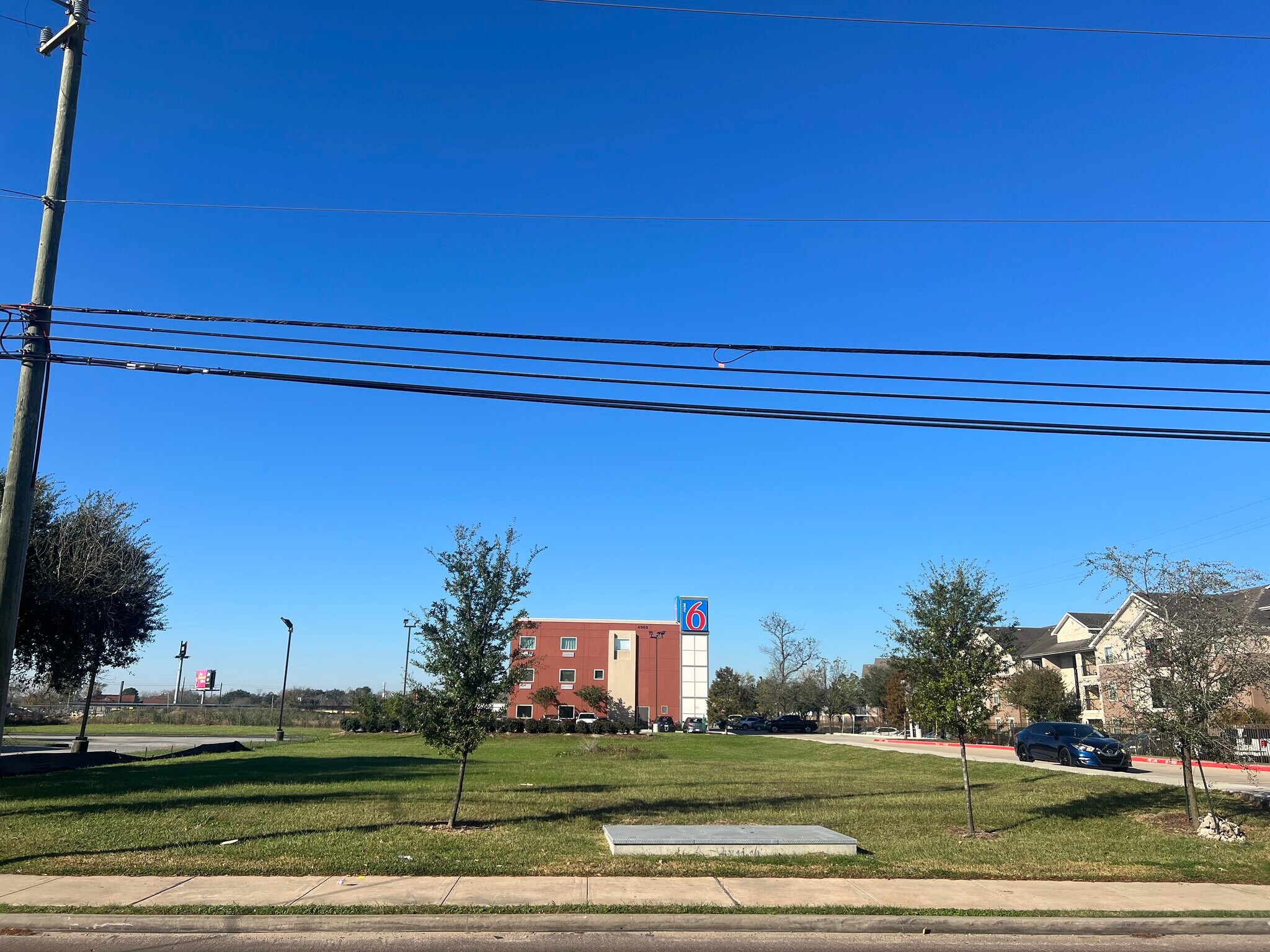 5061 Airline Dr, Houston, TX à vendre Photo du bâtiment- Image 1 de 8