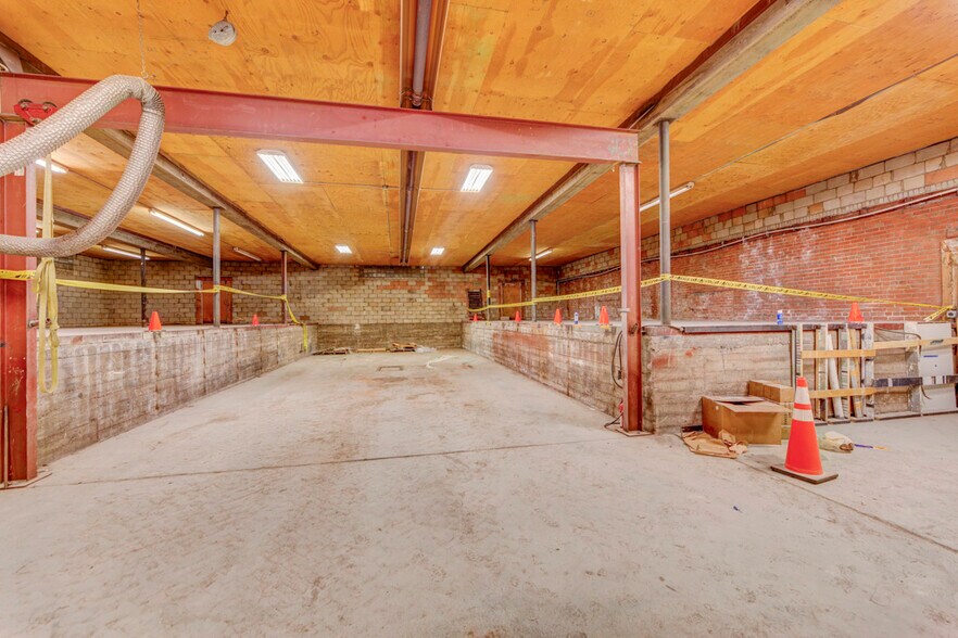 460 W University Ave, Laramie, WY à louer - Photo du bâtiment - Image 3 de 7