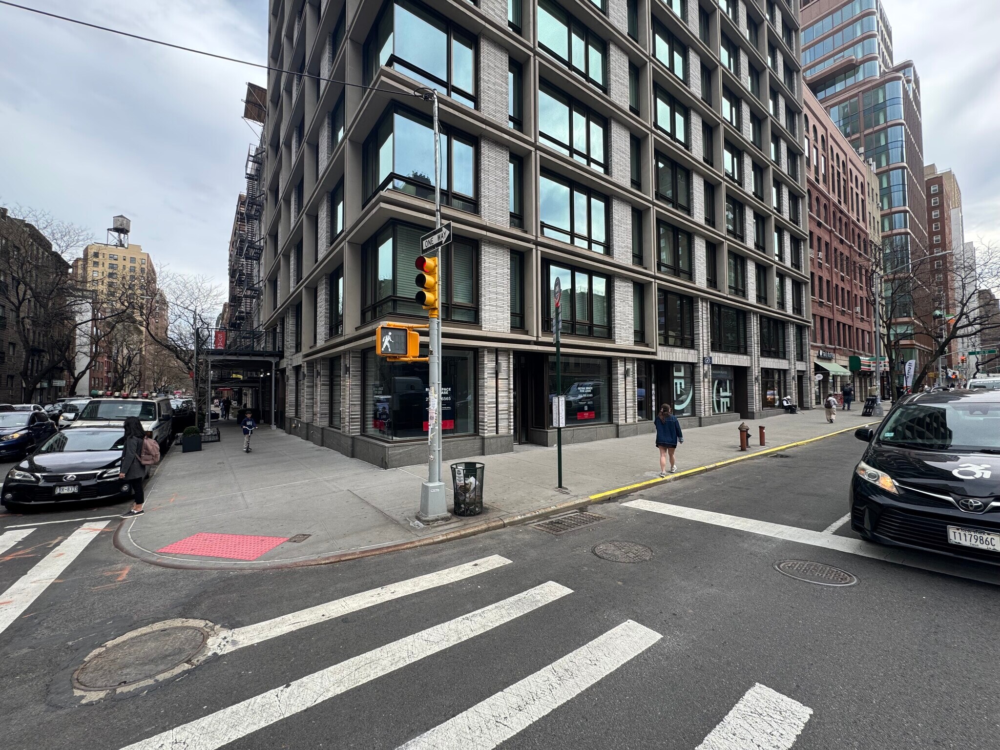 261 3rd Ave, New York, NY à vendre Photo du bâtiment- Image 1 de 1