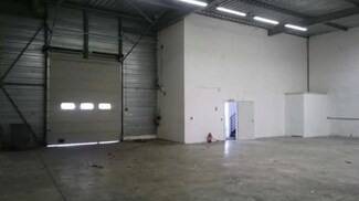 Plus de détails pour Local d'activités à louer