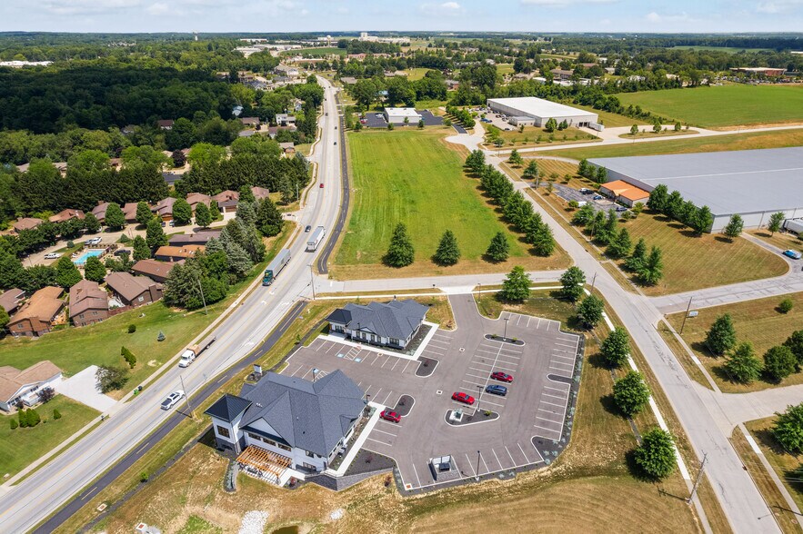 2281 Merit Dr, Wooster, OH à louer - Photo du bâtiment - Image 3 de 21