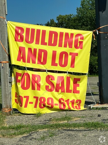 98 Gunderson Blvd, Kenyon, MN à vendre Photo principale- Image 1 de 1