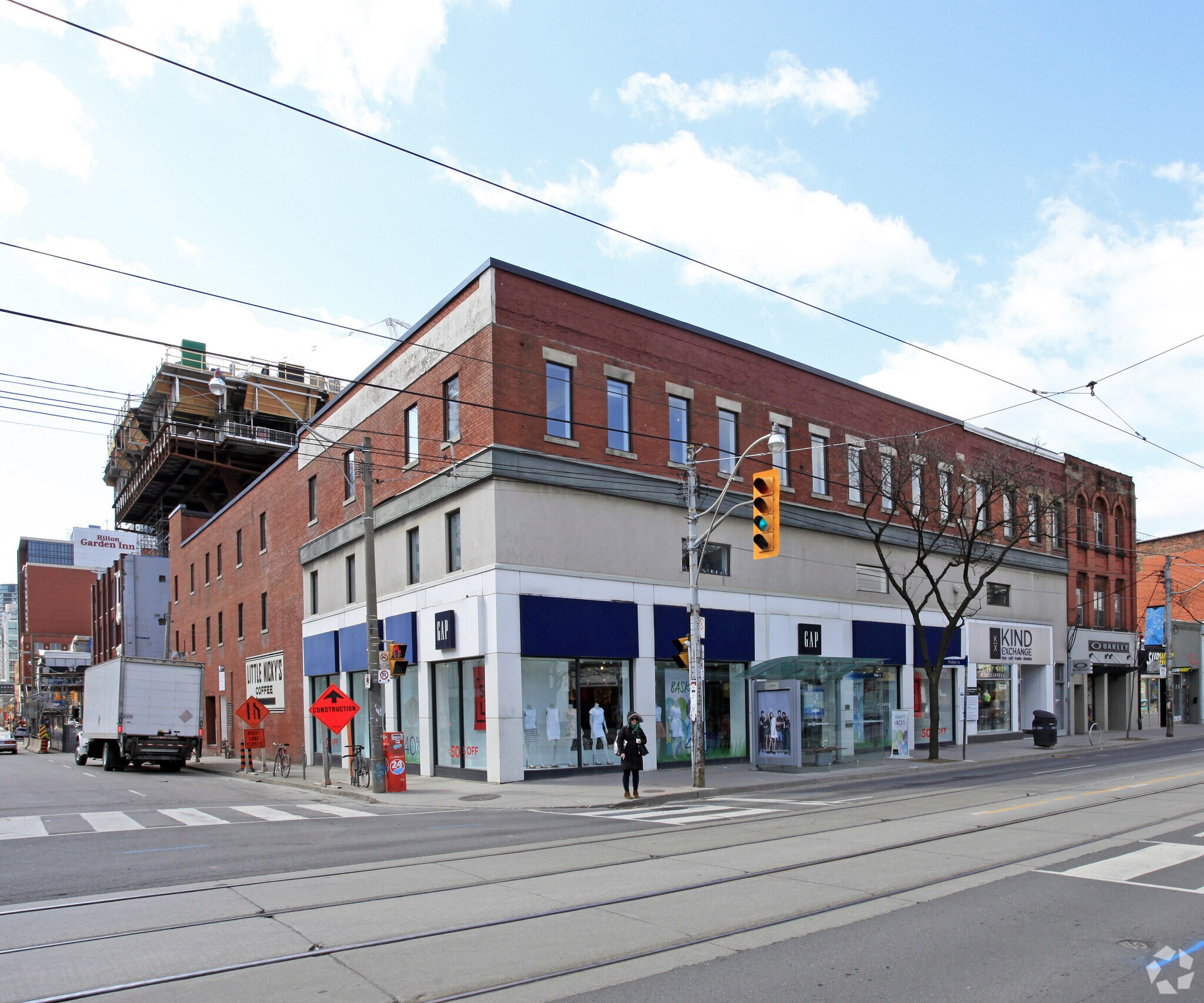 375-381 Queen St W, Toronto, ON for sale Primary Photo- Image 1 of 1