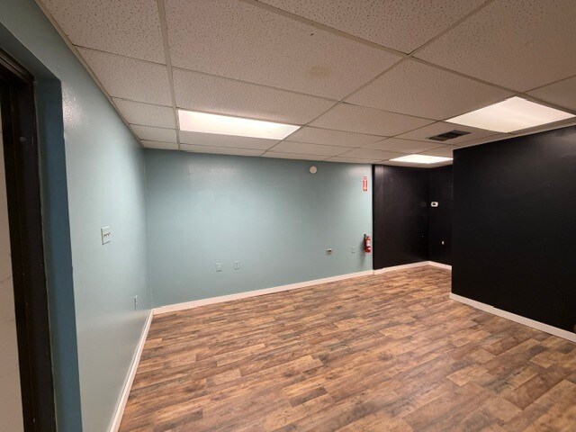 203 E 3rd St, Sanford, FL à louer Photo intérieure- Image 1 de 6