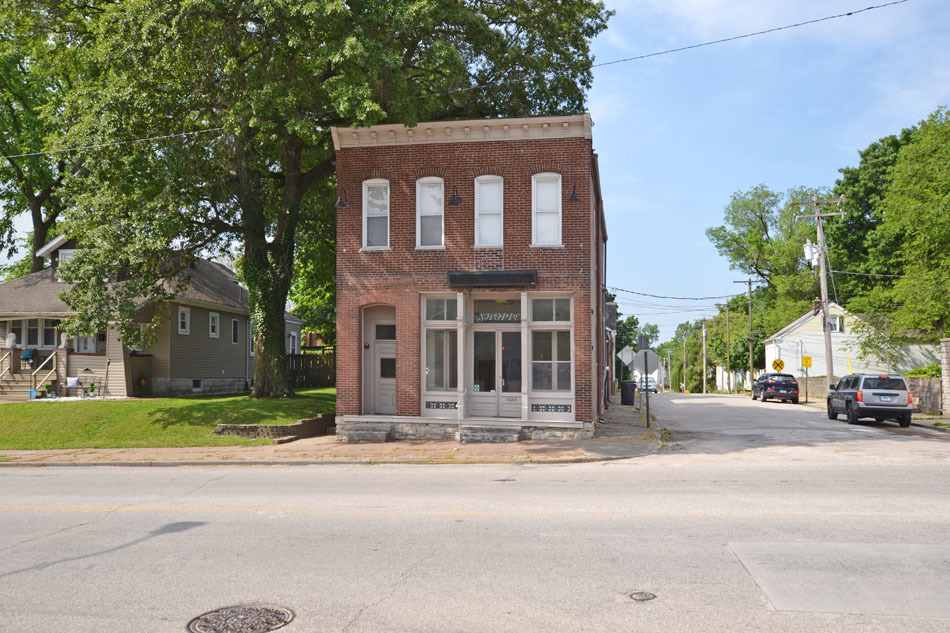 1522 W Main St, Belleville, IL à vendre Photo du bâtiment- Image 1 de 1