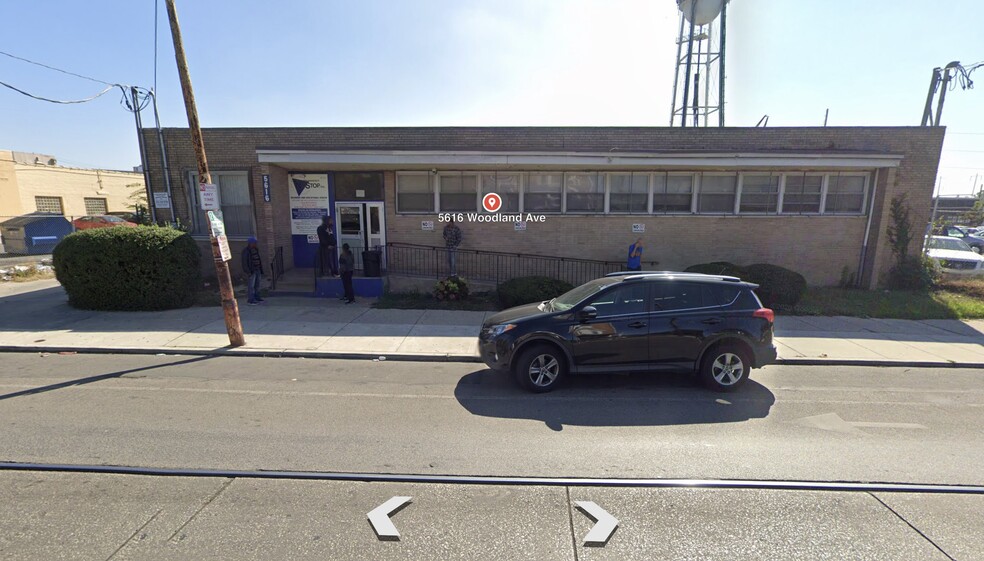 5616 Woodland Ave, Philadelphia, PA à vendre - Photo principale - Image 1 de 3