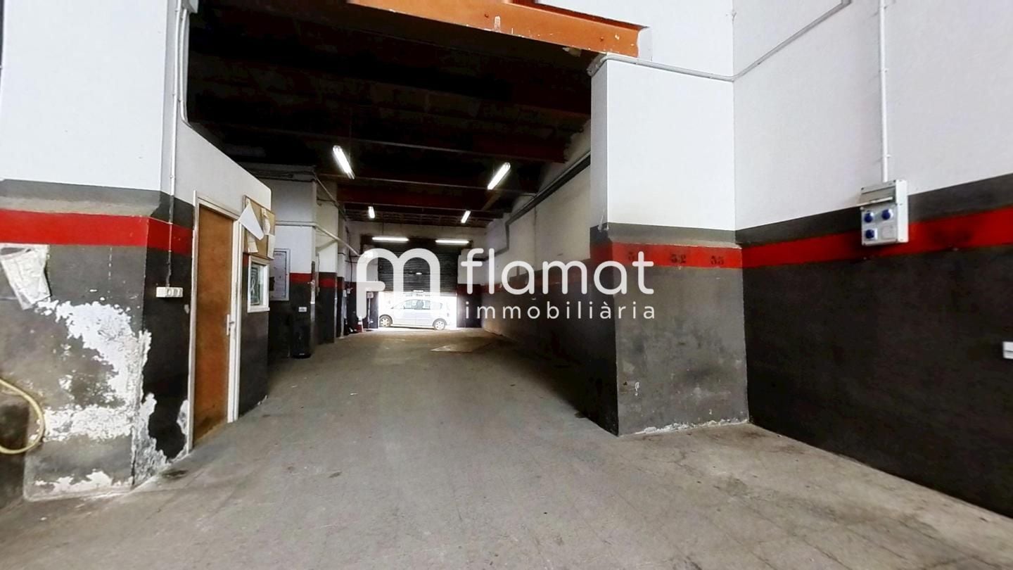 Retail in Tarragona, Tarragona for lease Interior Photo- Image 1 of 23