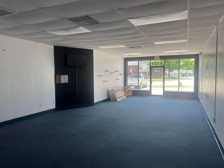6200 Mexico Rd, Saint Peters, MO à louer - Photo du bâtiment - Image 2 de 7