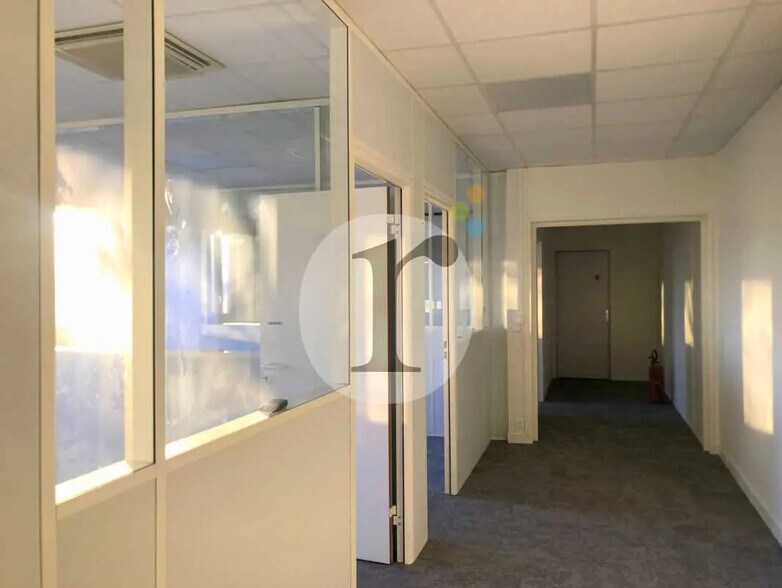 Flex dans VILLENEUVE-D'ASCQ à louer - Photo intérieure - Image 2 de 4