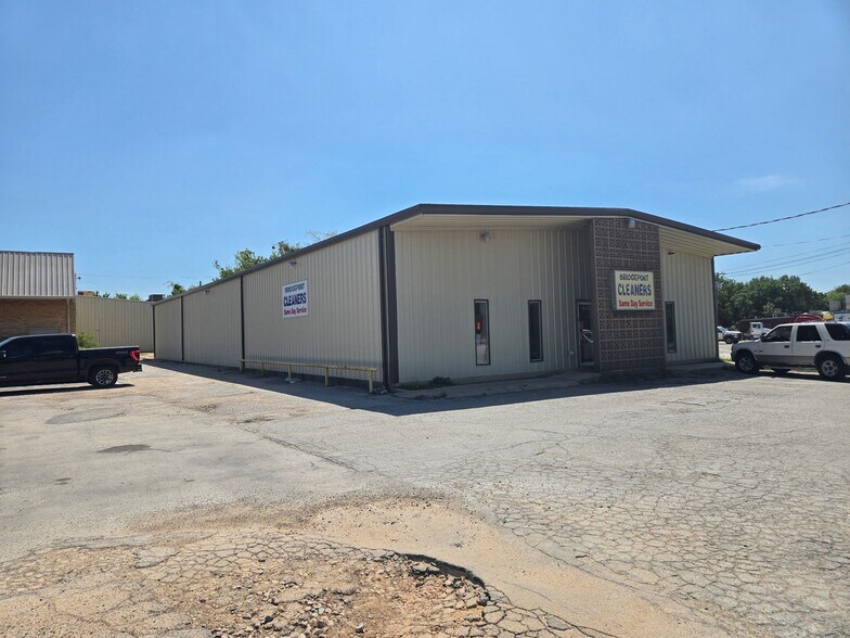 1508 Chico Hwy, Bridgeport, TX à louer - Photo du bâtiment - Image 2 de 7