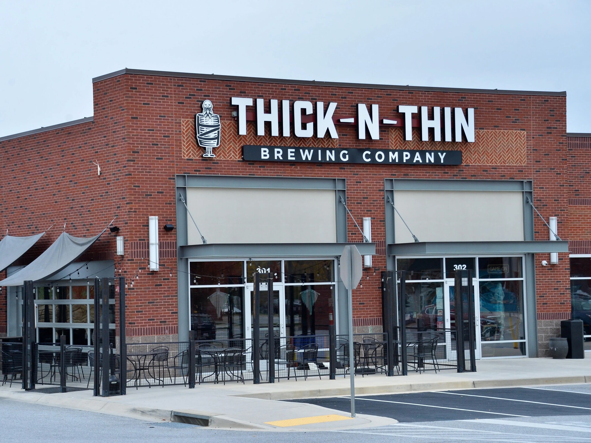 18330 Spark Dr, Hagerstown, MD à louer Photo du bâtiment- Image 1 de 5