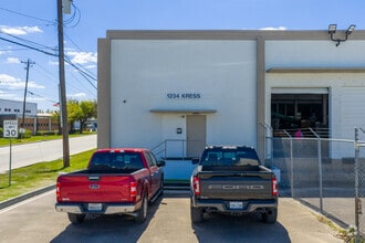 1230-1234 Kress St, Houston, TX for lease Building Photo- Image 1 of 10