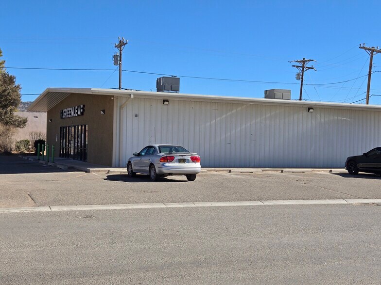 899 E Roosevelt Ave, Grants, NM à vendre - Photo du bâtiment - Image 2 de 5