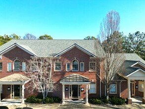 5470 McGinnis Village Pl, Alpharetta, GA for lease Interior Photo- Image 1 of 11