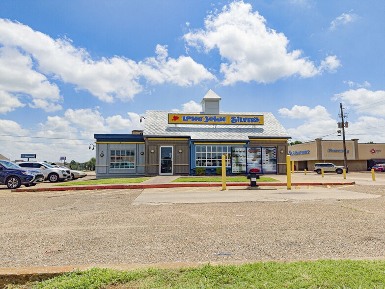 3810 N State Line Ave, Texarkana, AR à vendre - Photo du bâtiment - Image 3 de 4