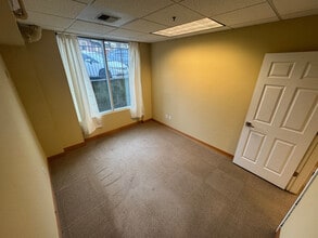 1224 Harris St, Bellingham, WA à louer Photo intérieure- Image 2 de 6