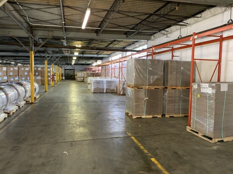 1810 Avenue O, Fort Madison, IA for sale - Building Photo - Image 3 of 4