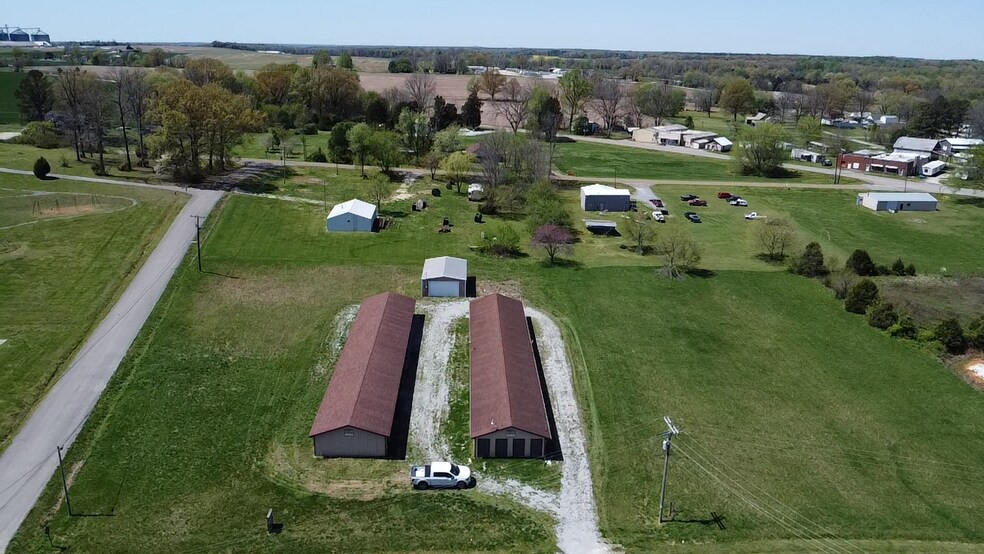 170 Dogwood Street, Henry, TN à vendre - Photo du bâtiment - Image 1 de 10