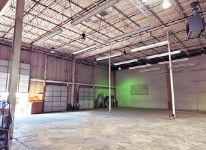 65 Old Kings Hwy, Maple Shade Township, NJ à louer Photo intérieure- Image 1 de 2