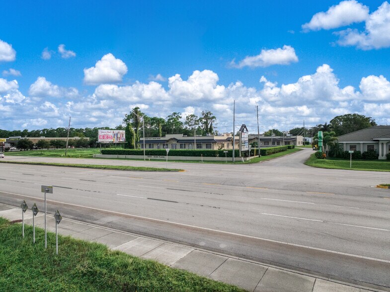 33 Ryant Blvd, Sebring, FL à vendre - Photo du bâtiment - Image 3 de 51