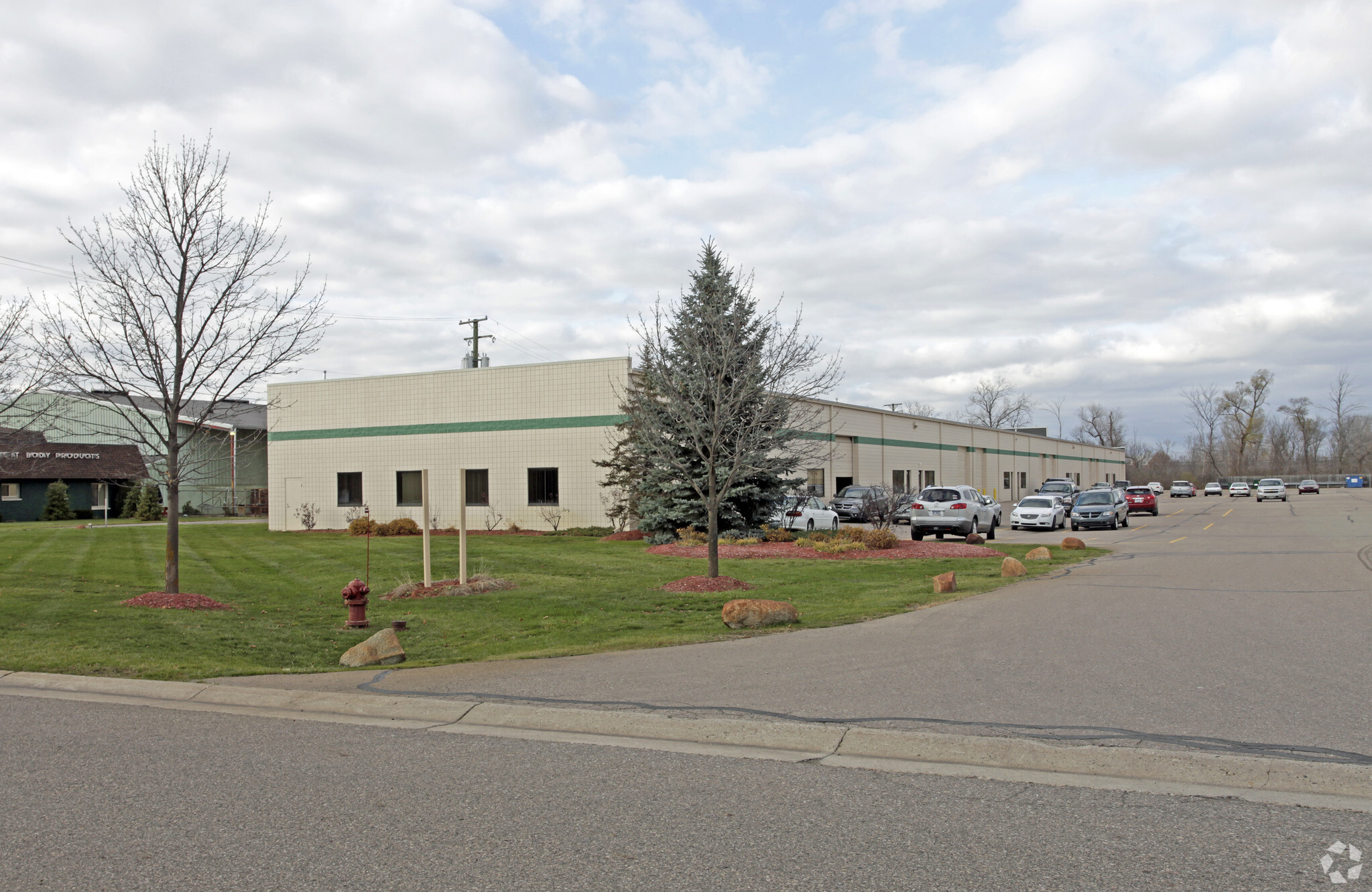 49668-49732 Martin Dr, Wixom, MI for lease Building Photo- Image 1 of 4