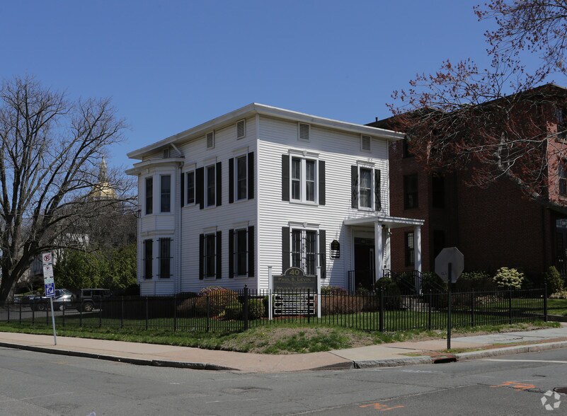 40 Russ St, Hartford, CT à louer - Photo du bâtiment - Image 3 de 9