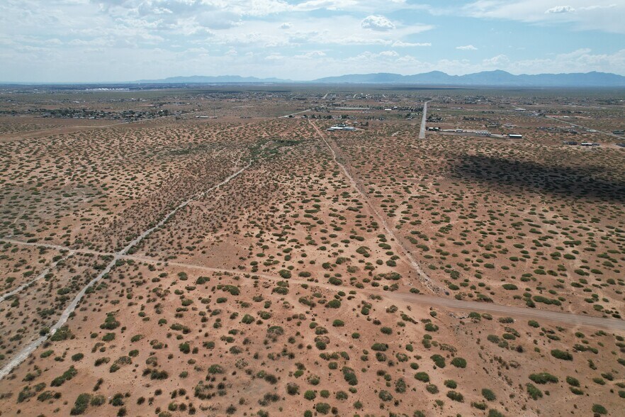 Oshea Dr, El Paso, TX à vendre - Aérien - Image 2 de 3