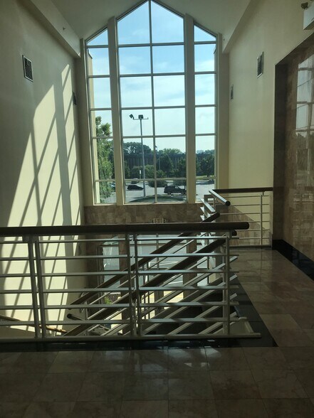 6 Dickinson Dr, Chadds Ford, PA à louer - Photo intérieure - Image 3 de 5