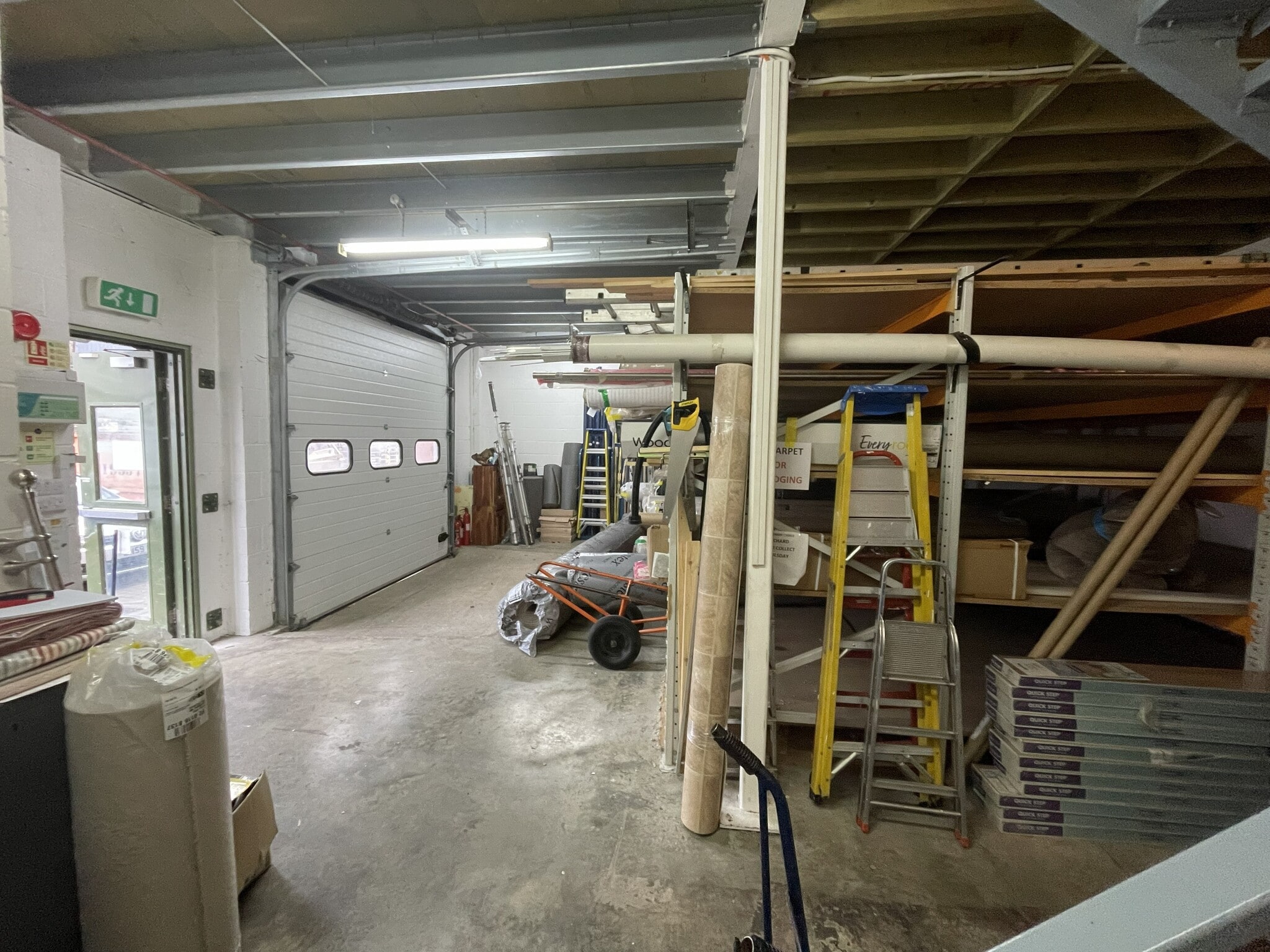 Range Rd, Witney for lease Building Photo- Image 1 of 2