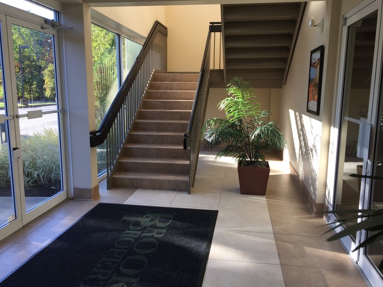 13 Red Roof Ln, Salem, NH à louer - Photo intérieure - Image 3 de 3