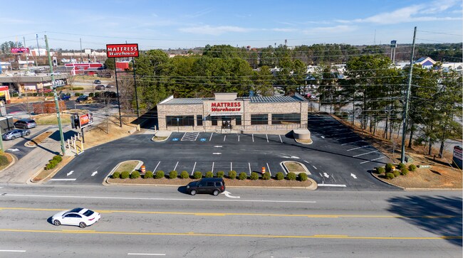 Plus de détails pour 7100 Douglas Blvd, Douglasville, GA - Commerce de détail à vendre