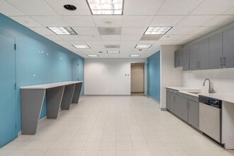 180 N LaSalle St, Chicago, IL for lease Interior Photo- Image 1 of 5