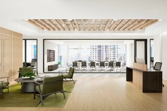 300 N LaSalle St, Chicago, IL à louer Photo intérieure- Image 2 de 6