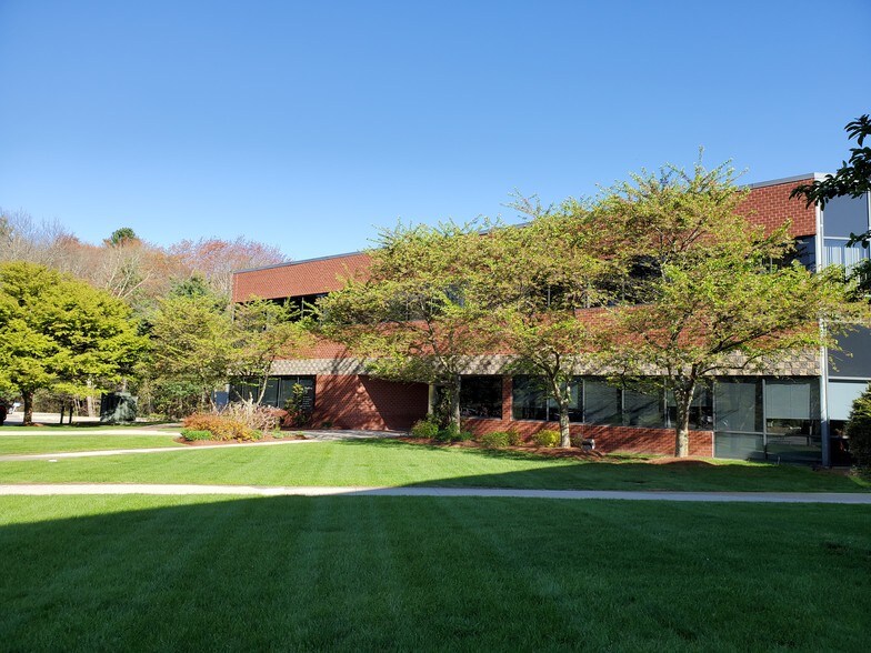 85 Rangeway Rd, Billerica, MA à louer - Photo du bâtiment - Image 2 de 14