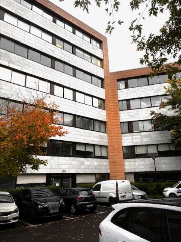 Bureau dans Noisy-le-Grand à louer Photo du bâtiment- Image 1 de 7