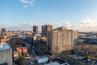 100 York St, New Haven, CT - Aerial  map view