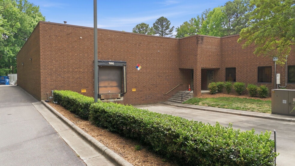 2720 Discovery Dr, Raleigh, NC for lease - Building Photo - Image 3 of 44