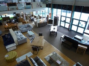 Heol Parc Mawr, Llanelli for sale Interior Photo- Image 2 of 3