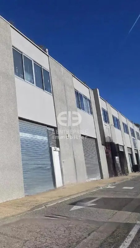 Industrial in Villeneuve-Loubet for lease Building Photo- Image 1 of 17