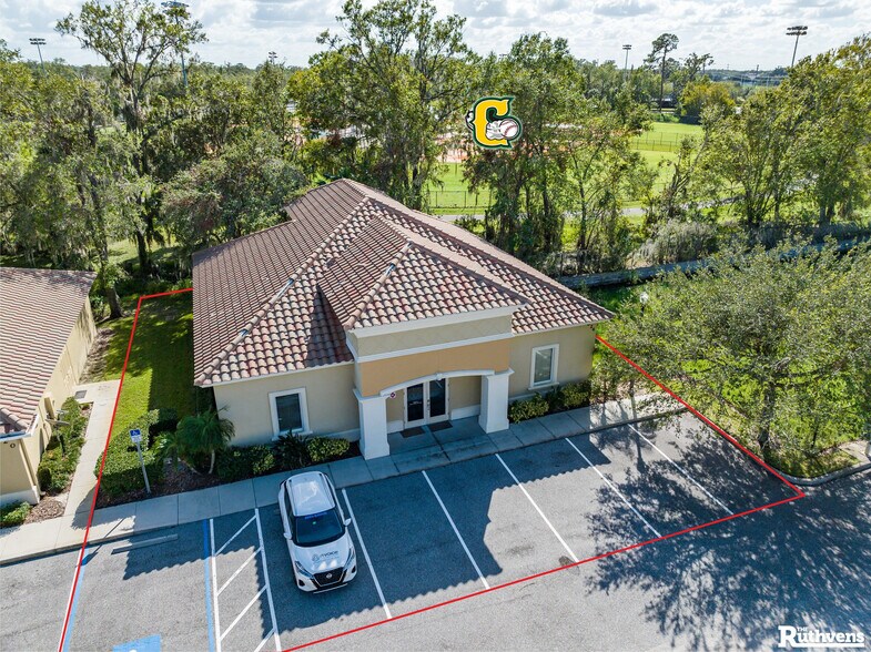 624 Midflorida Dr, Lakeland, FL à louer - Photo du bâtiment - Image 2 de 10