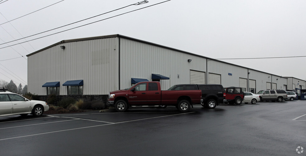 6210 E 18th St, Vancouver, WA for lease - Primary Photo - Image 1 of 7