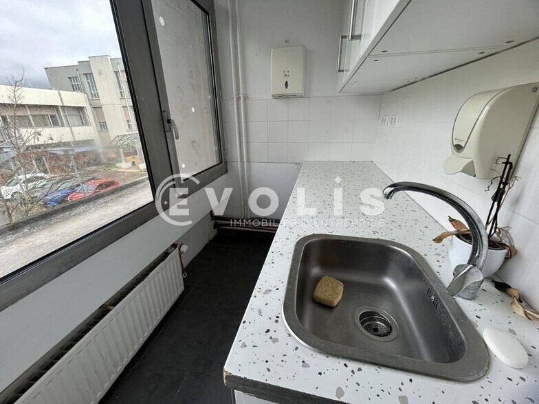 190 Rue Lecocq, Bordeaux à louer - Photo du bâtiment - Image 2 de 5