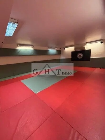 Commerce de détail dans Maisons-Alfort à vendre - Photo intérieure - Image 3 de 4