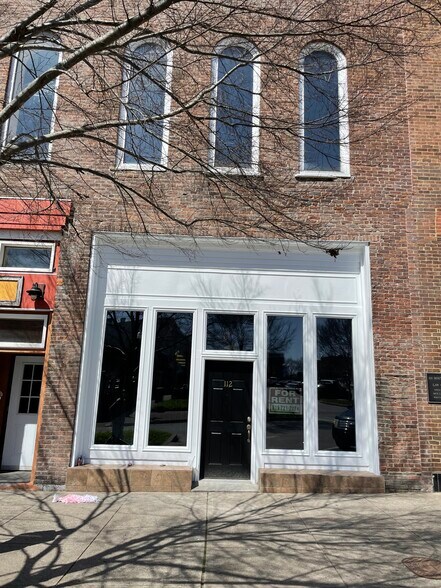 112 S Maple St, Murfreesboro, TN à louer - Photo du bâtiment - Image 3 de 34